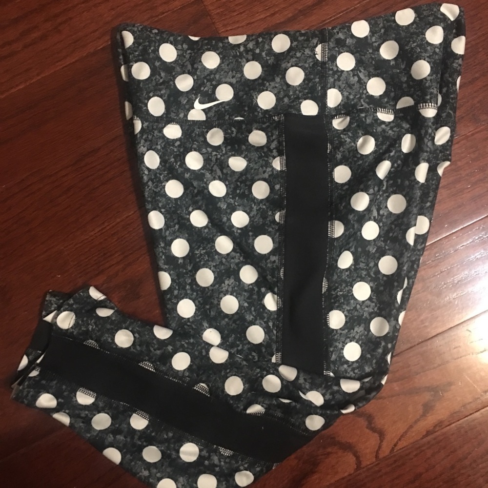 Nike high waisted dry fit workout pants - Picture 5 of 7